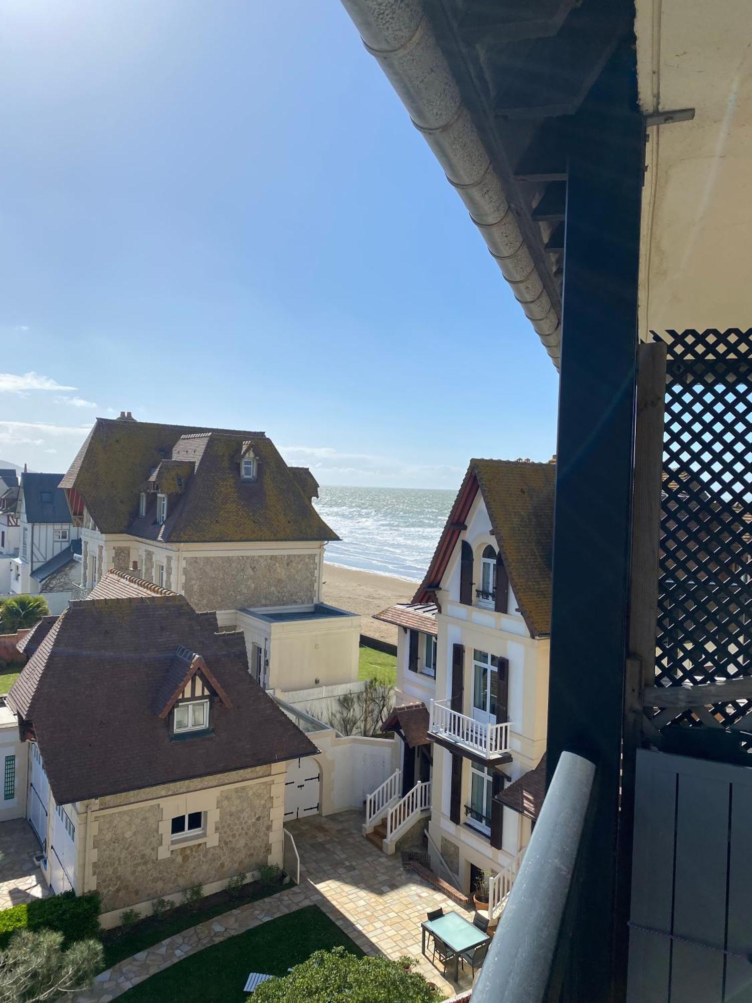 Beau Studio Au Bord De La Mer Blonville-sur-Mer Exterior foto